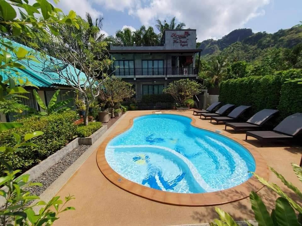 Areeya Phubeach Resort Coliving Coworking Ao Nang Bagian luar foto