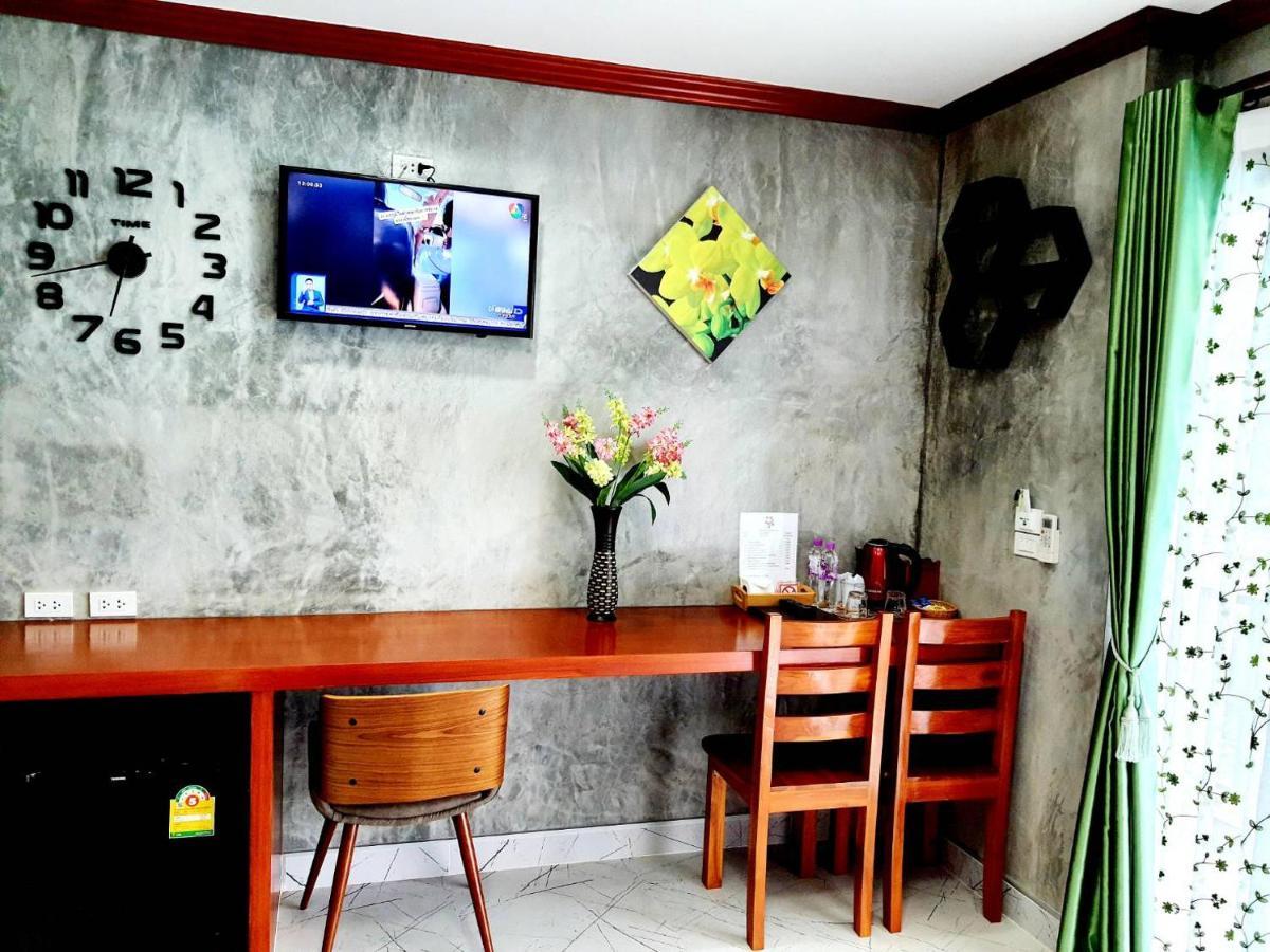 Areeya Phubeach Resort Coliving Coworking Ao Nang Bagian luar foto