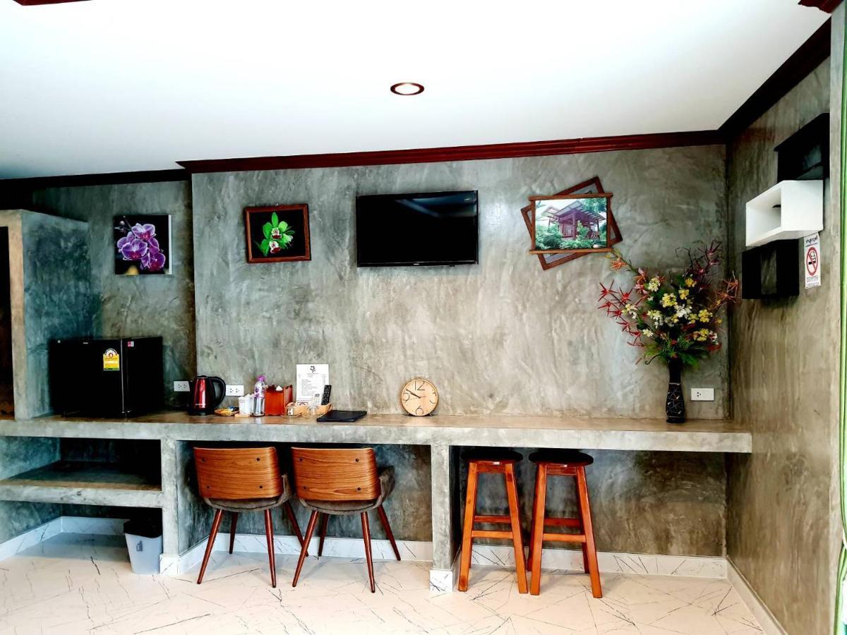 Areeya Phubeach Resort Coliving Coworking Ao Nang Bagian luar foto