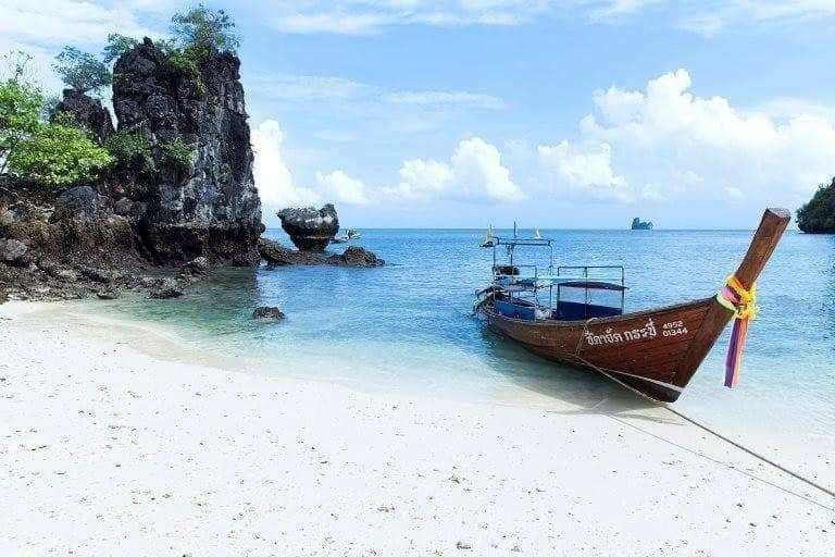 Areeya Phubeach Resort Coliving Coworking Ao Nang Bagian luar foto