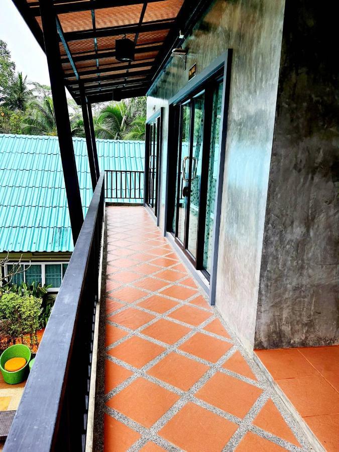 Areeya Phubeach Resort Coliving Coworking Ao Nang Bagian luar foto
