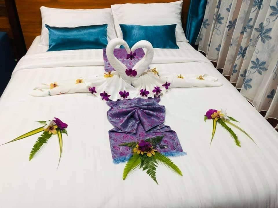 Areeya Phubeach Resort Coliving Coworking Ao Nang Bagian luar foto